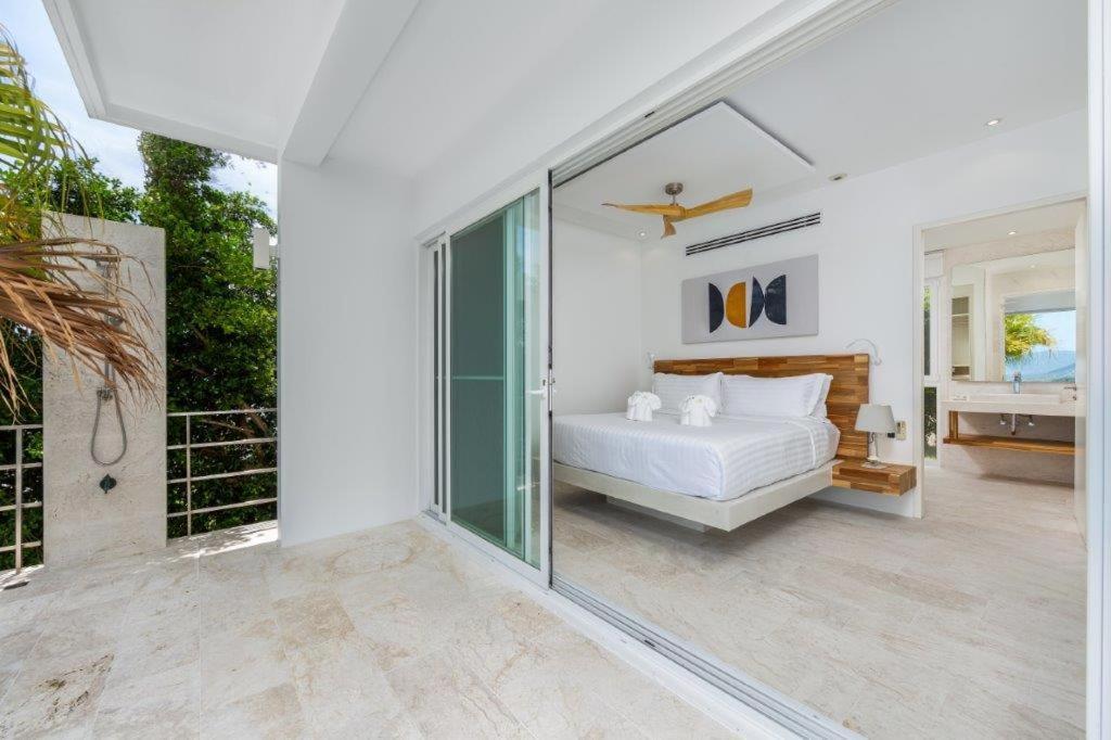 Unique Boutique Residences Strand Bang Rak Exterior foto