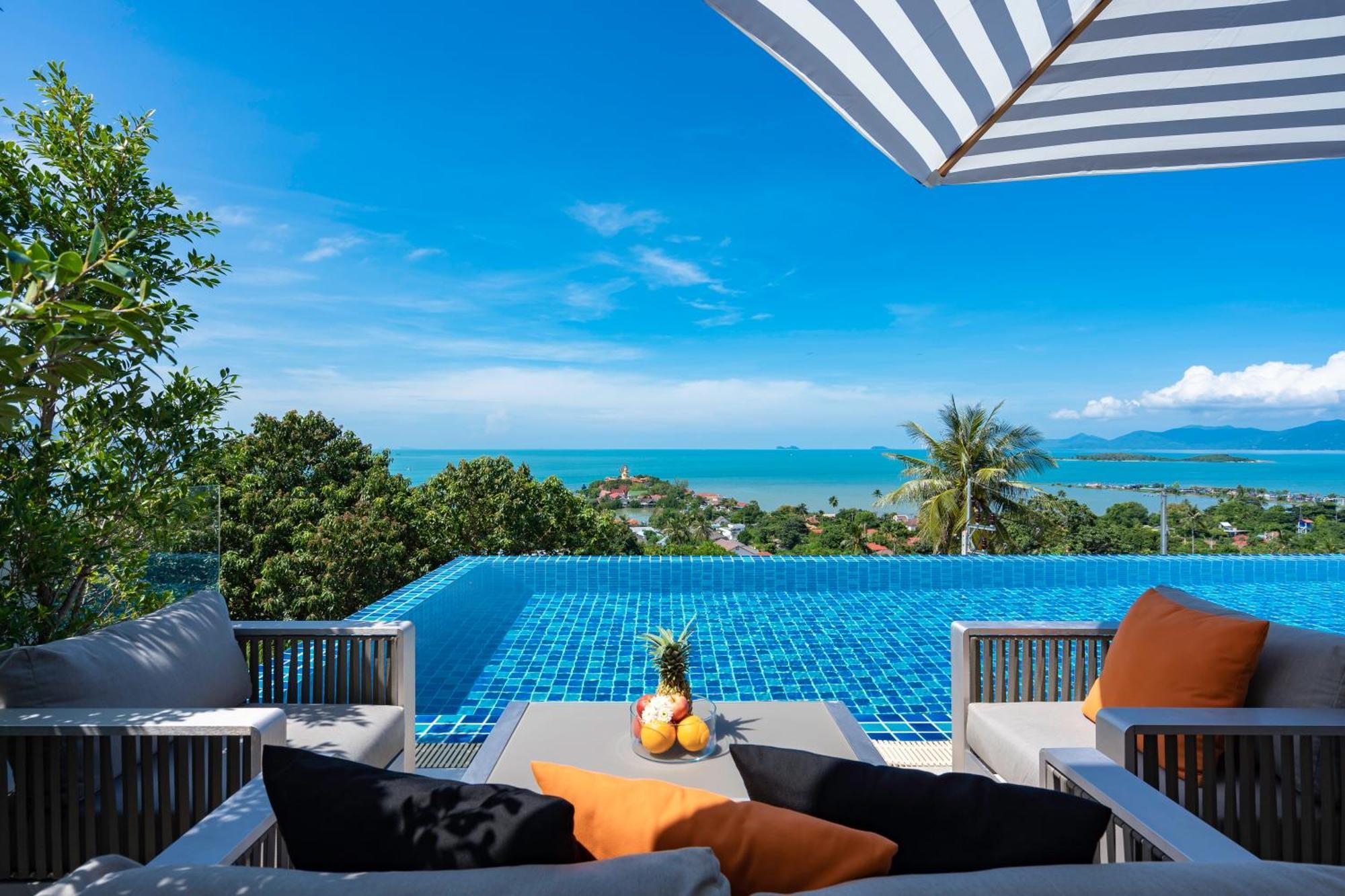 Unique Boutique Residences Strand Bang Rak Exterior foto