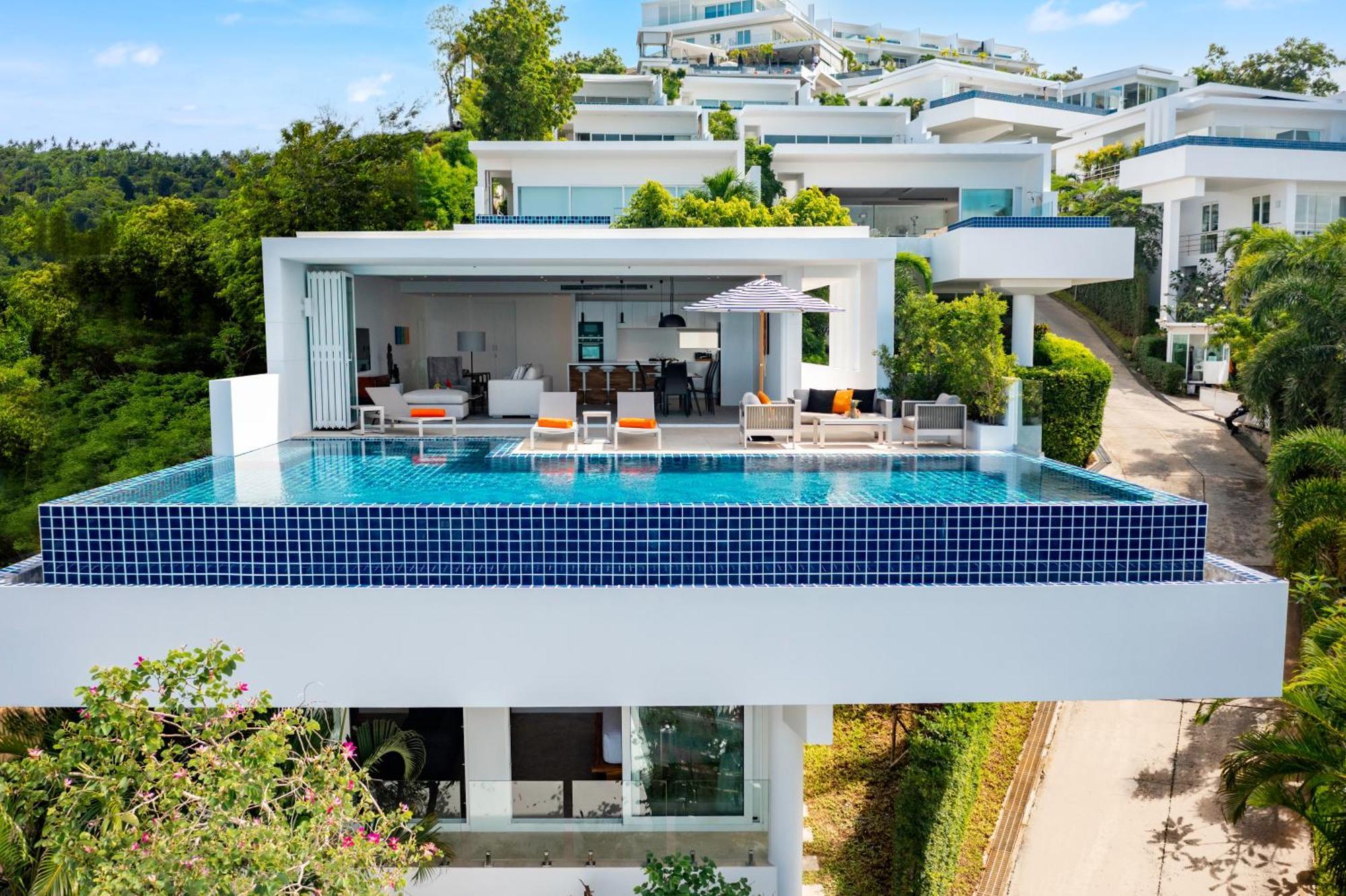 Unique Boutique Residences Strand Bang Rak Exterior foto